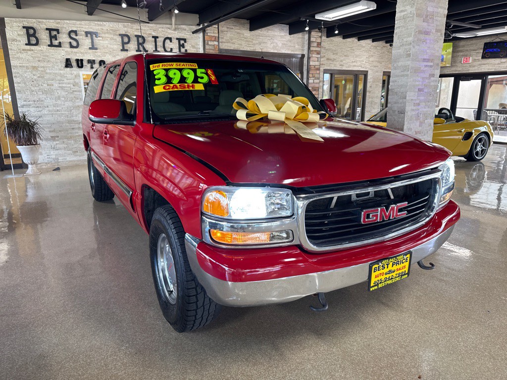 2002 GMC Yukon Image 2