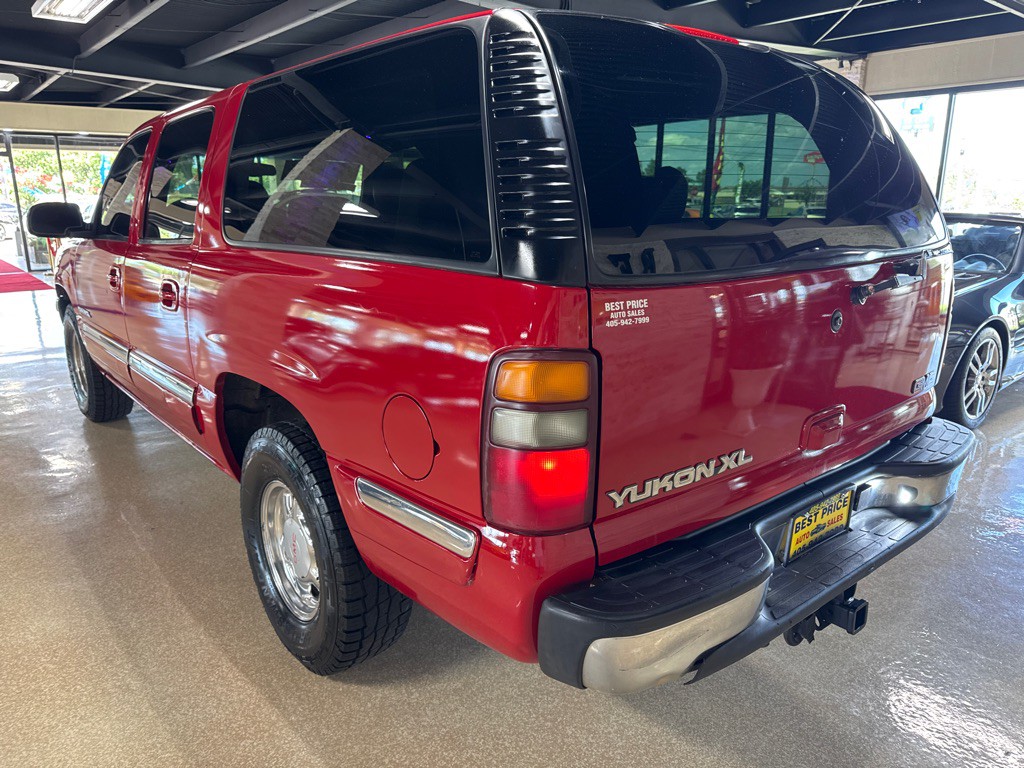 2002 GMC Yukon Image 5