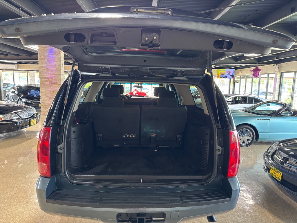 2010 GMC Yukon Image 7