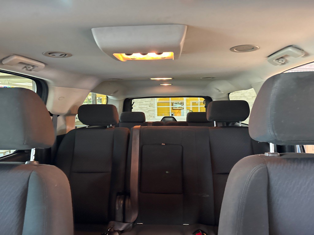 2010 GMC Yukon Image 12