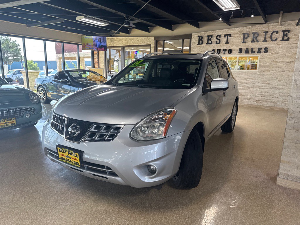 2013 Nissan Rogue Image 3