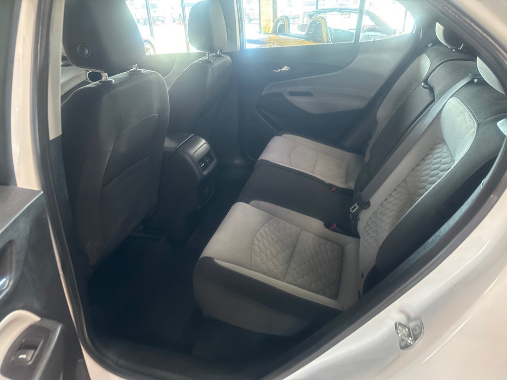 2018 Chevrolet Equinox Image 10