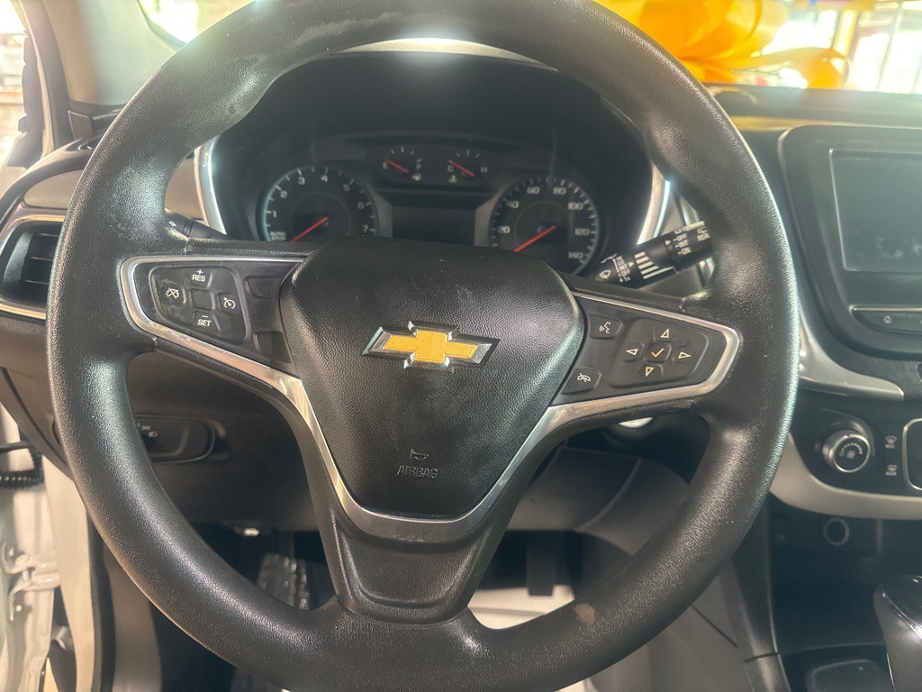 2018 Chevrolet Equinox Image 12