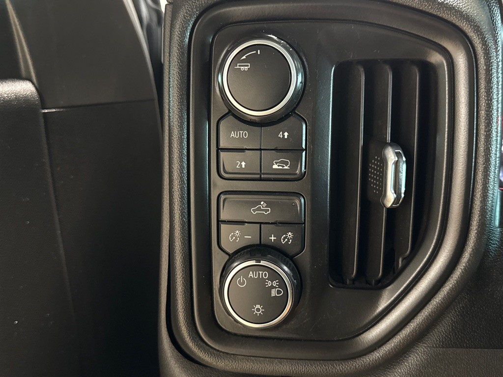 2020 Chevrolet Silverado 1500 Image 17