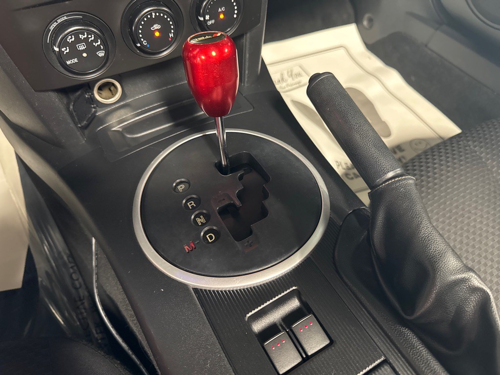 2008 Mazda MX-5 Miata Image 11