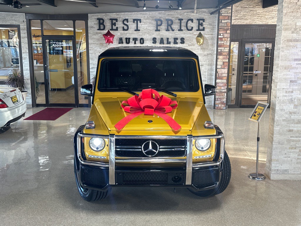 2017 Mercedes-Benz G-Class Image 2