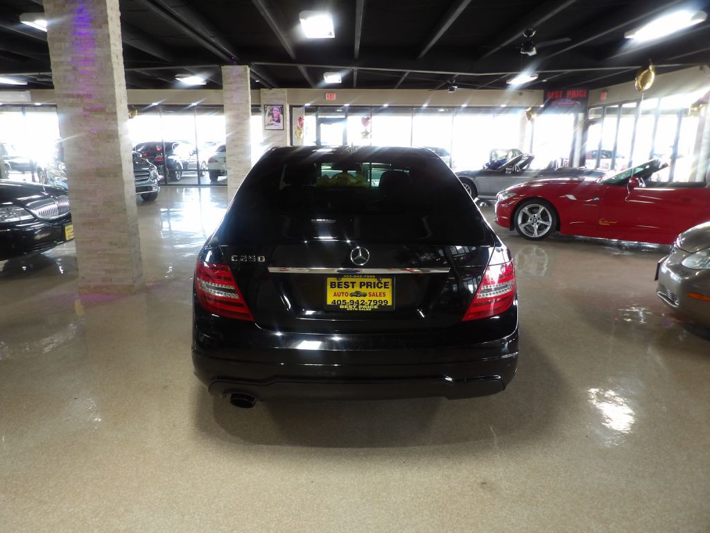 2012 Mercedes-Benz C-Class Image 5