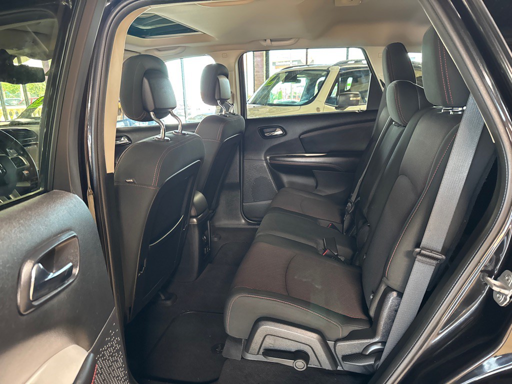 2011 Dodge Journey Image 9