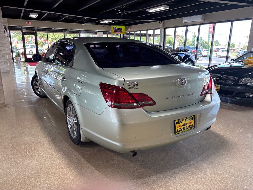 2008 Toyota Avalon Image 5