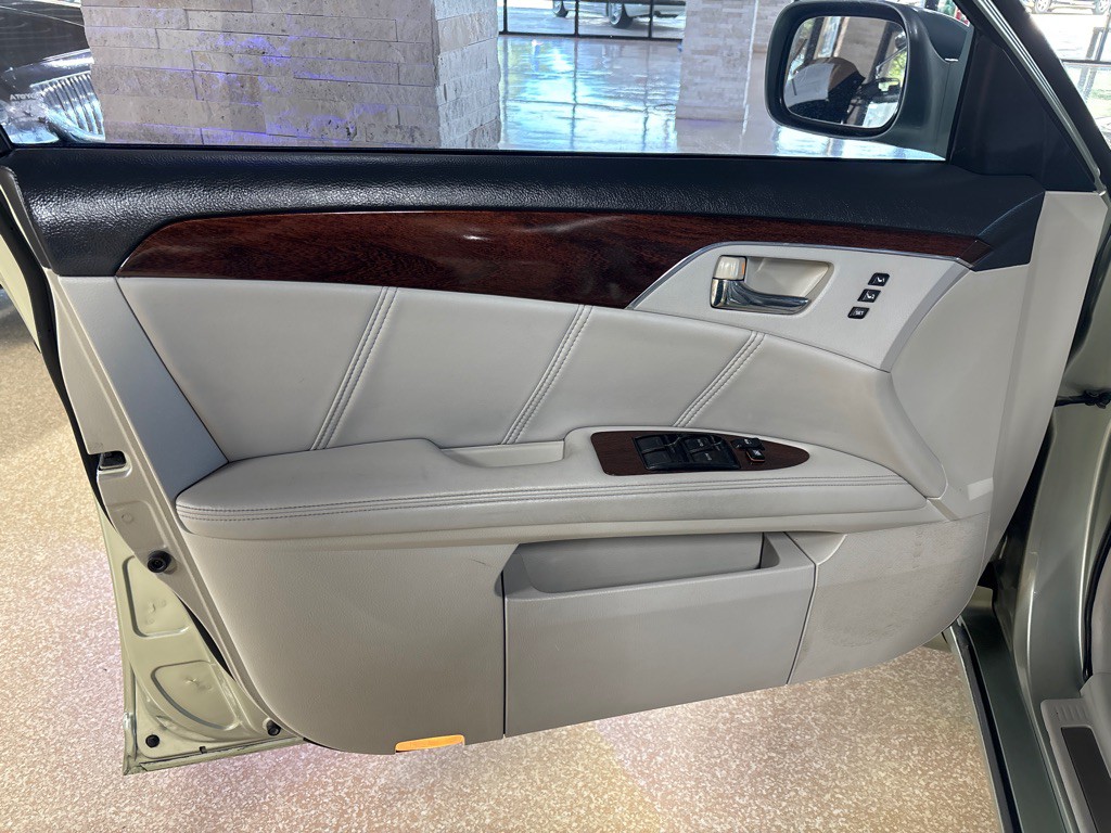 2008 Toyota Avalon Image 8