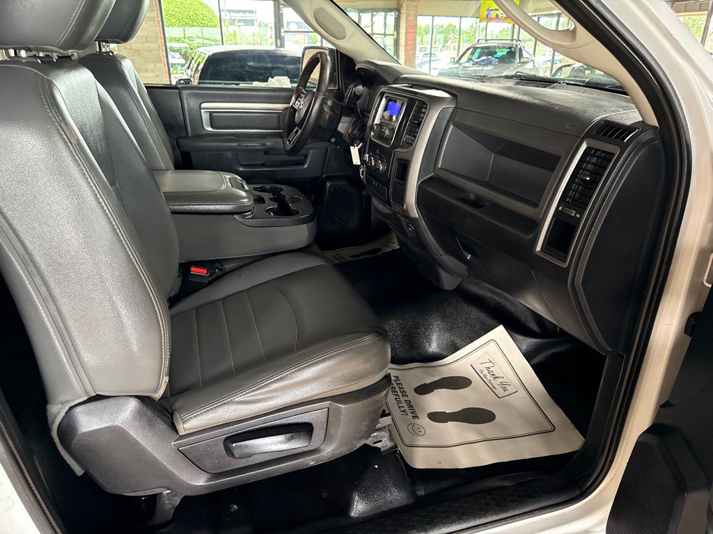 2016 Dodge Ram 1500 Image 11