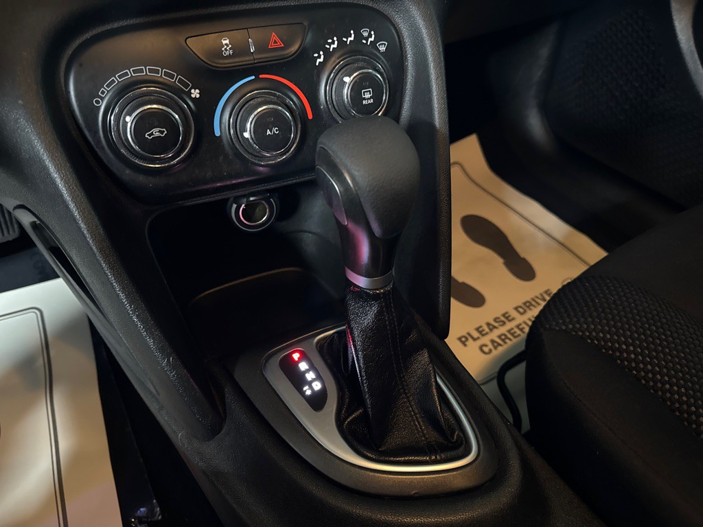 2016 Dodge Dart Image 12