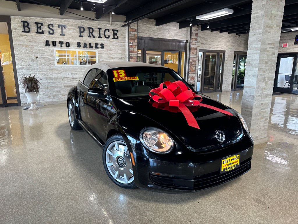 2013 Volkswagen Beetle Image 18