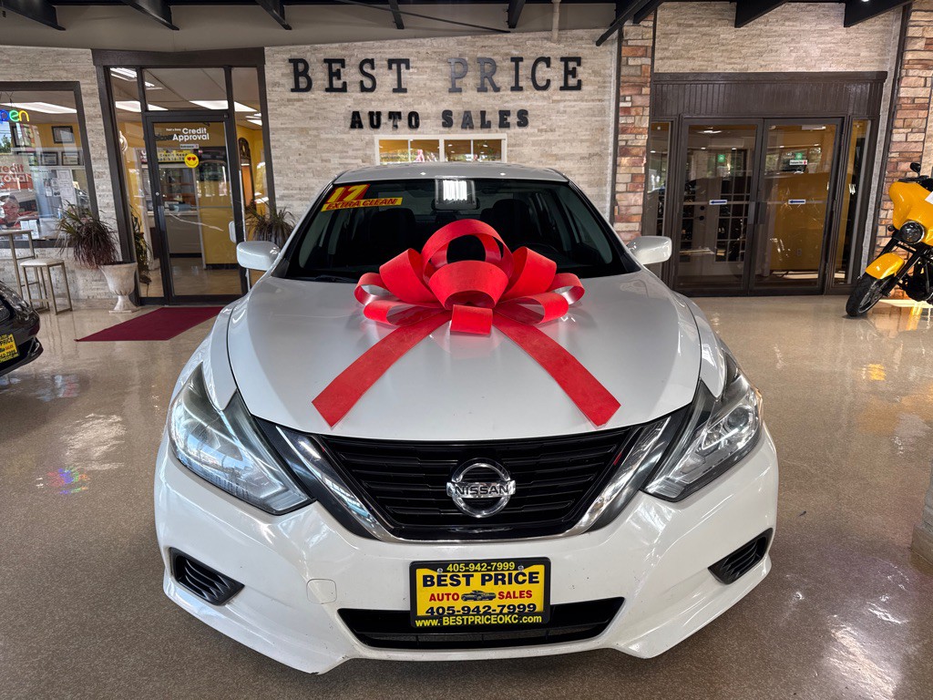 2017 Nissan Altima Image 5