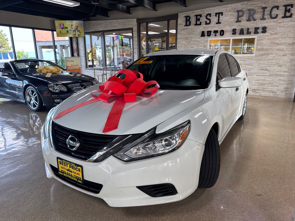 2017 Nissan Altima Image 6