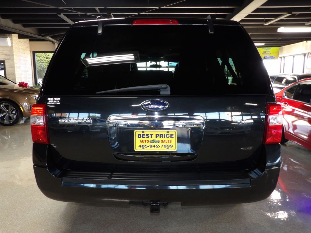 2010 Ford Expedition Image 4