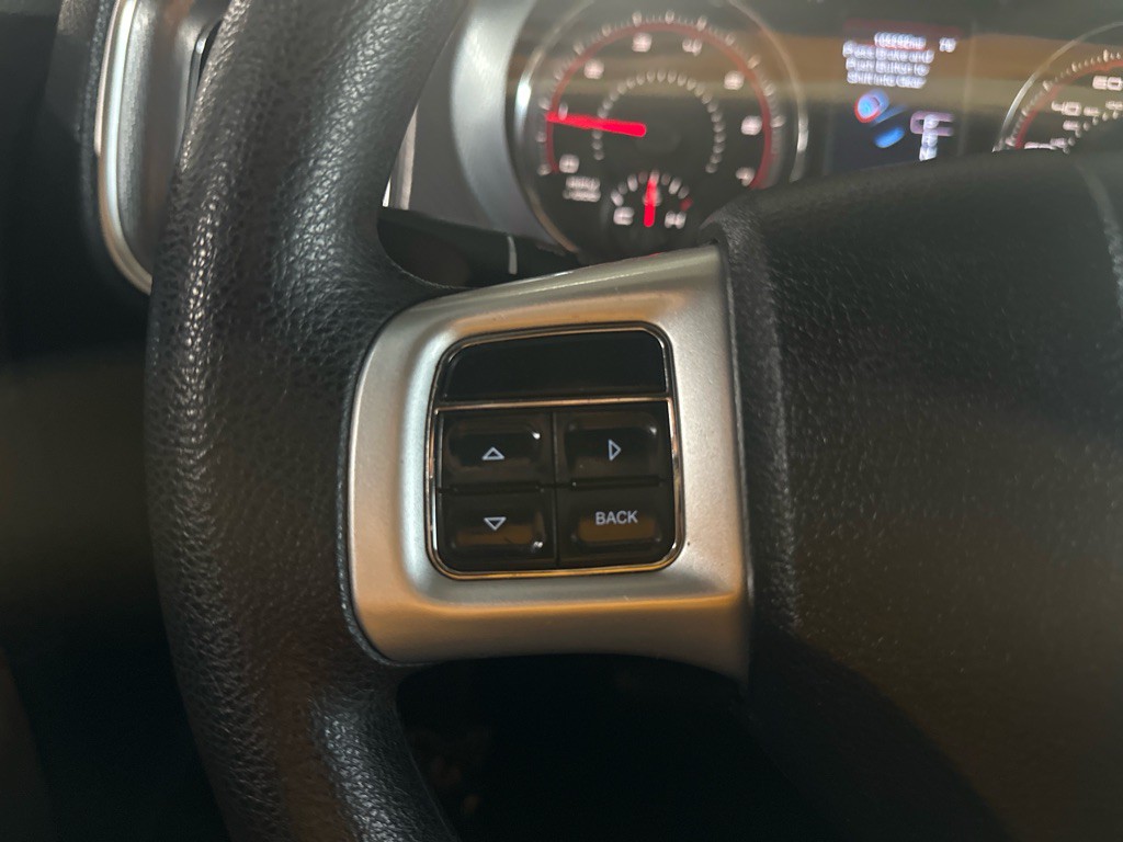 2012 Dodge Charger Image 17