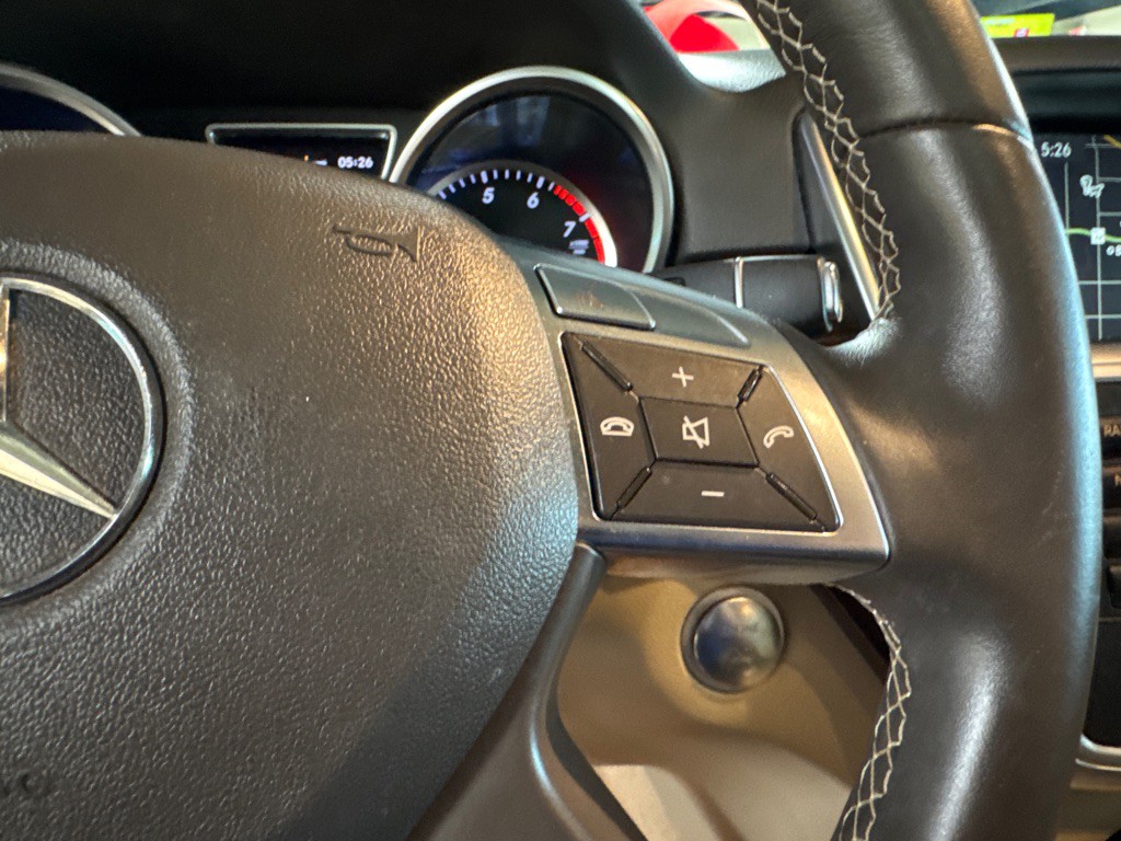 2013 Mercedes-Benz M-Class Image 19