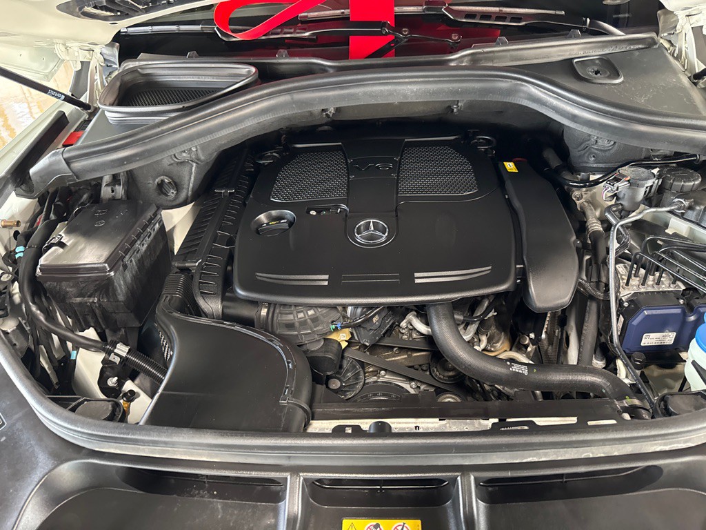 2013 Mercedes-Benz M-Class Image 22