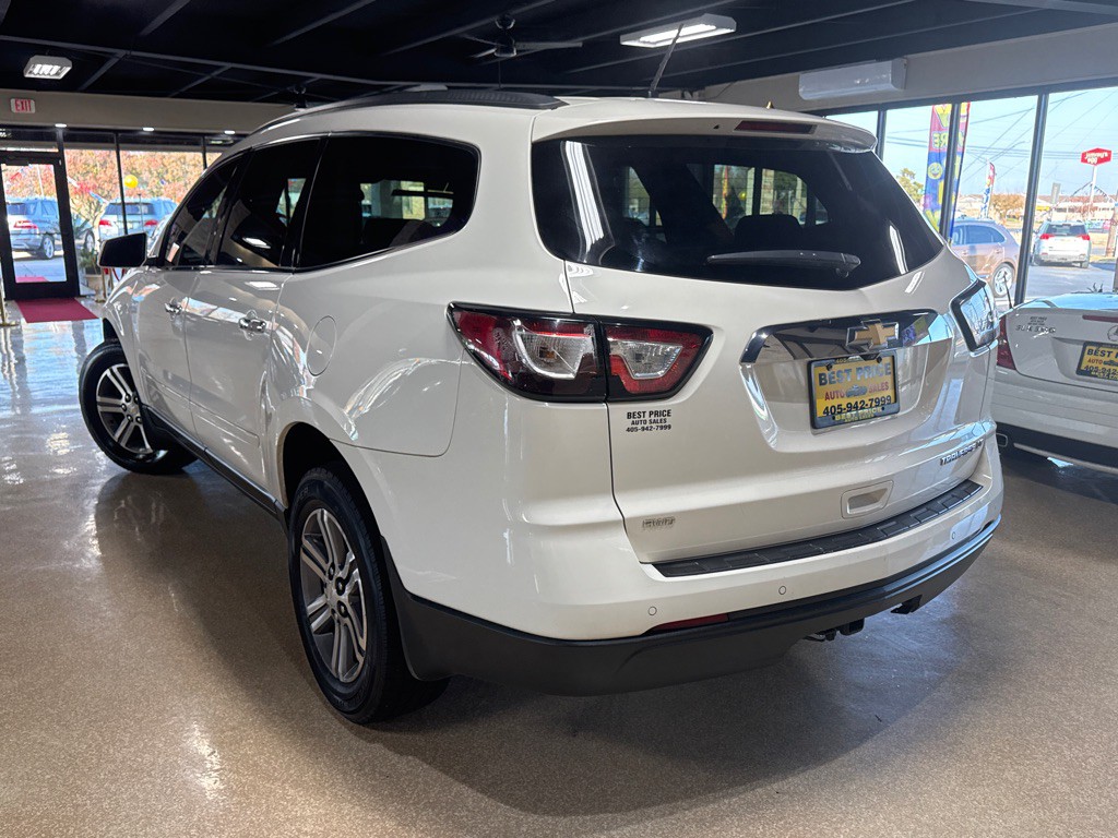 2015 Chevrolet Traverse Image 4