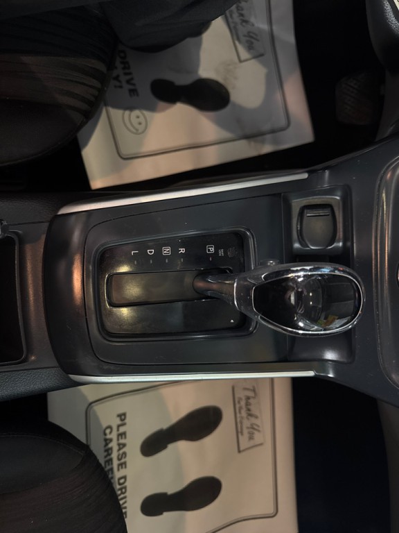 2018 Nissan Sentra Image 9