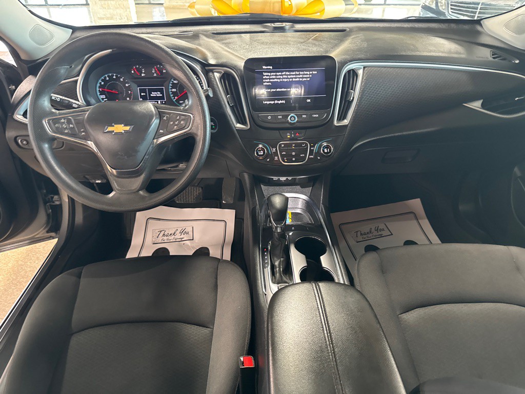 2023 Chevrolet Malibu Image 9