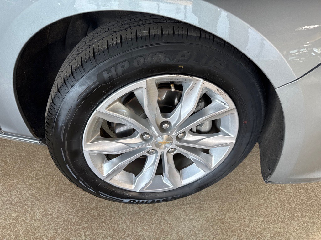 2023 Chevrolet Malibu Image 17