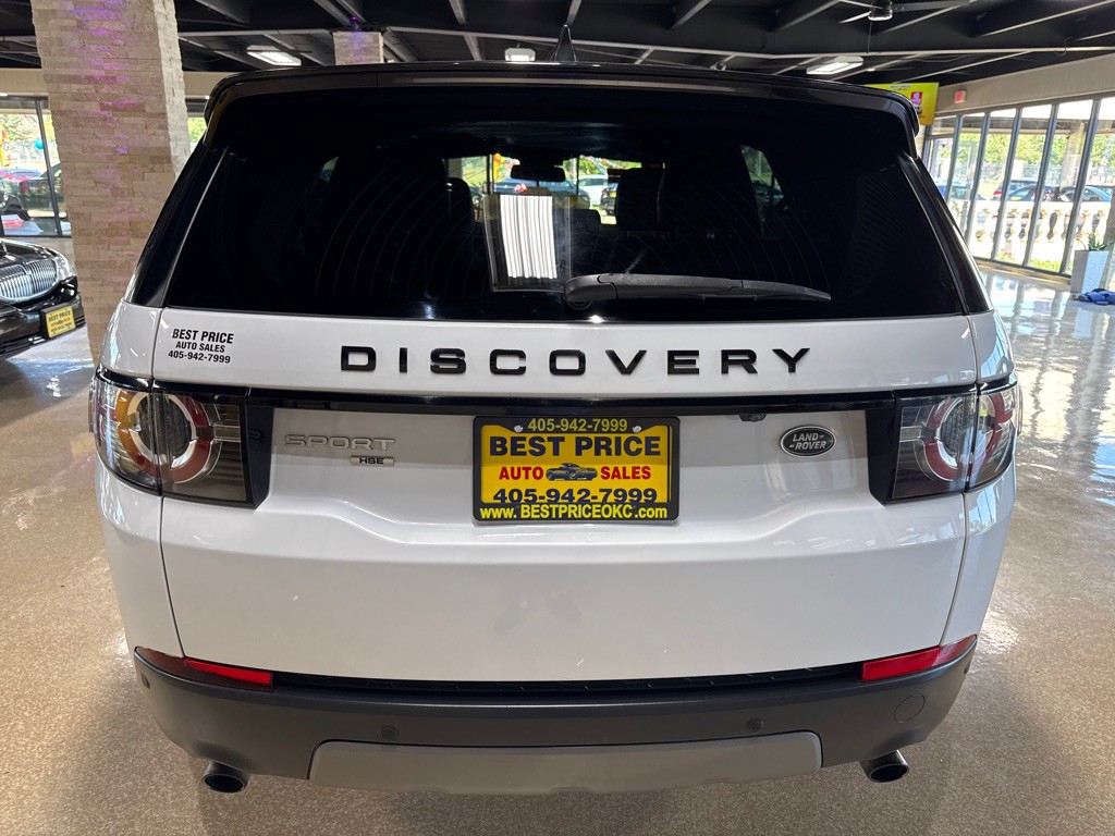 2017 Land Rover Discovery Sport Image 7