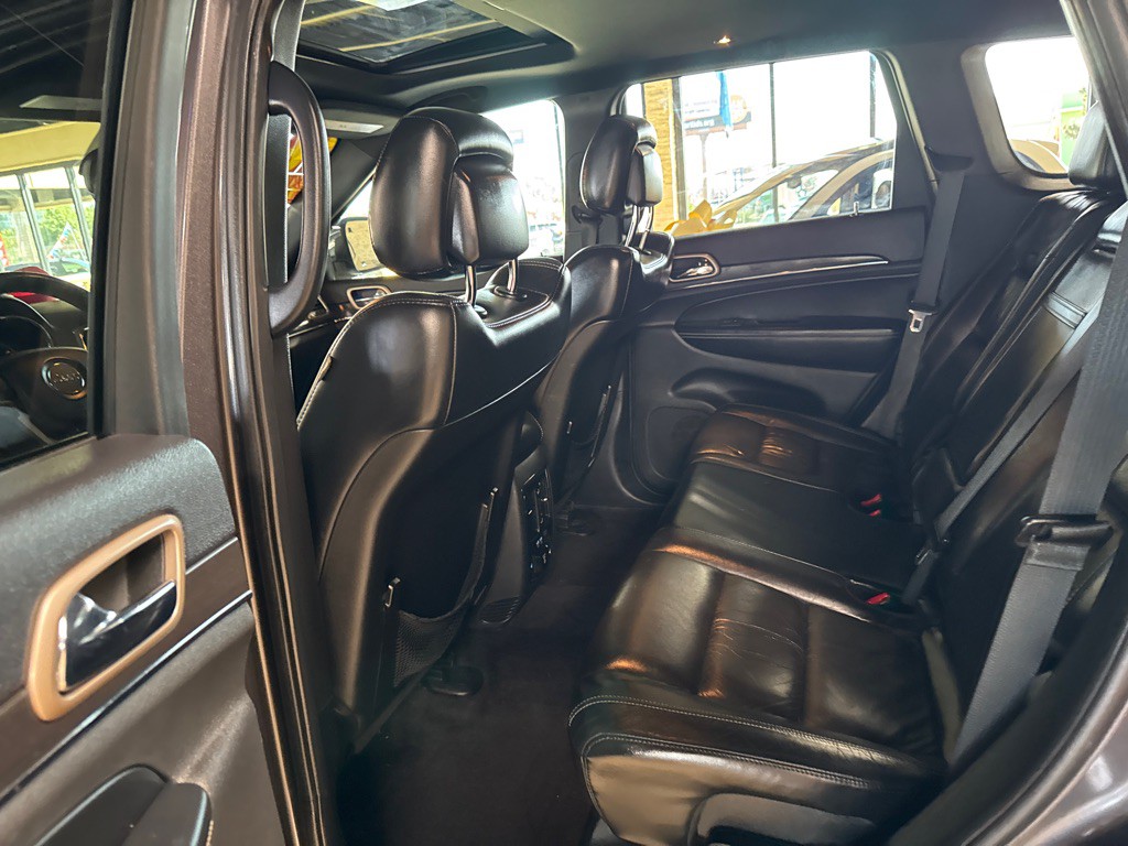 2016 Jeep Grand Cherokee Image 11