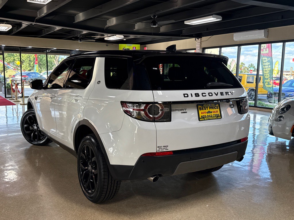 2019 Land Rover Discovery Sport Image 6