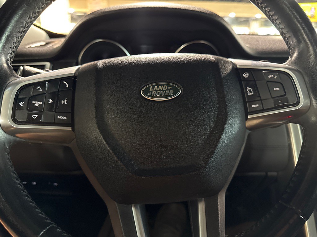 2019 Land Rover Discovery Sport Image 21