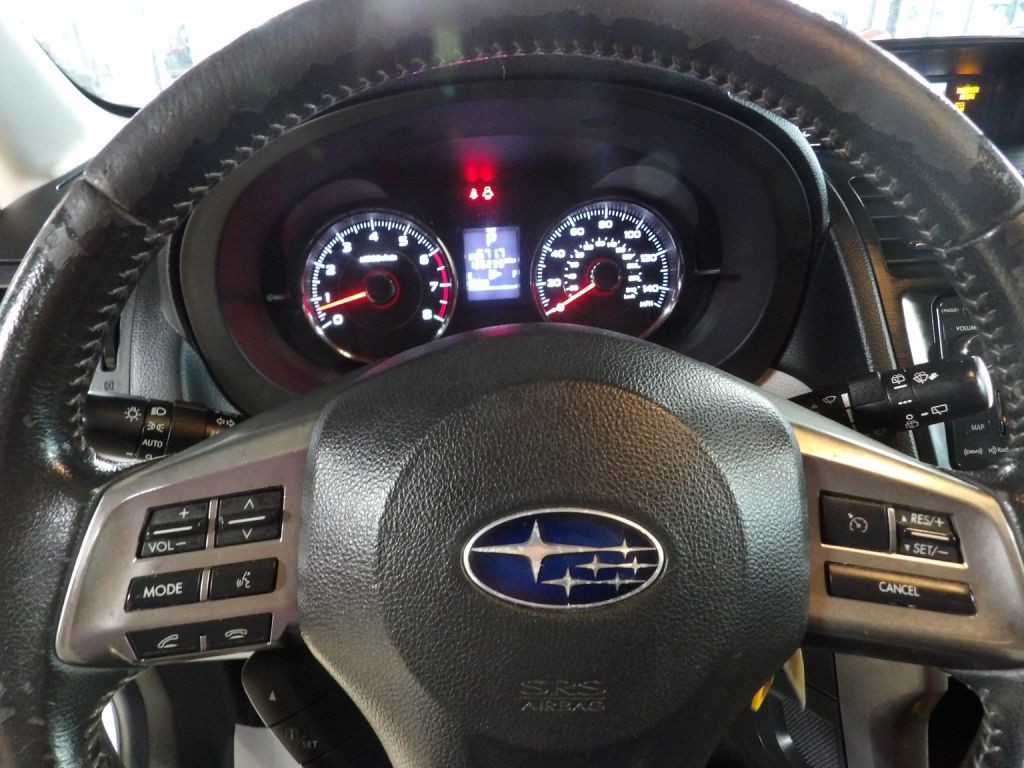 2014 Subaru Forester Image 8