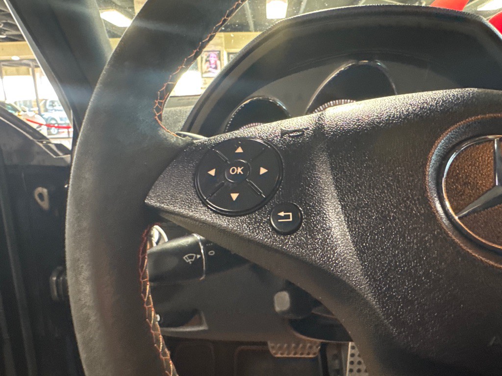 2011 Mercedes-Benz C-Class Image 12