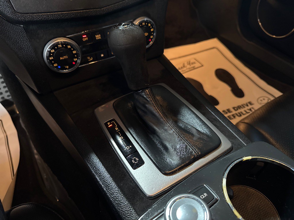 2011 Mercedes-Benz C-Class Image 15