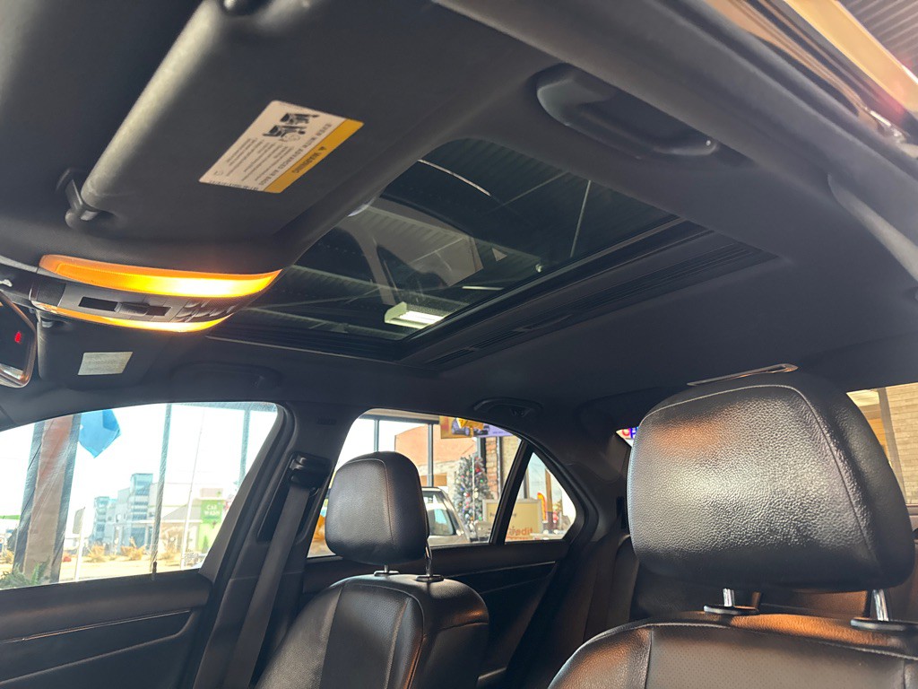 2011 Mercedes-Benz C-Class Image 18