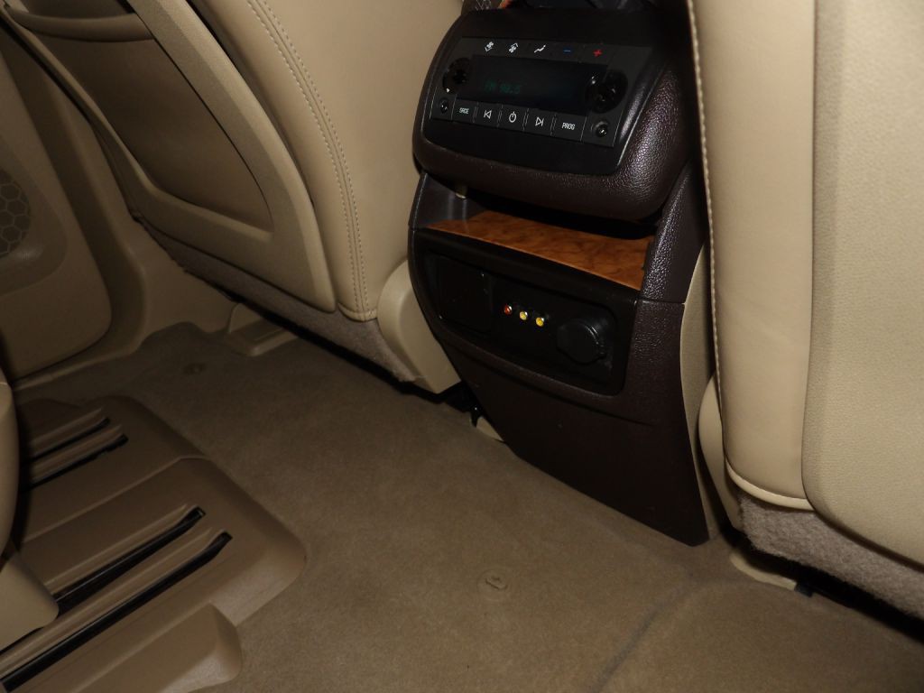2010 Buick Enclave Image 18