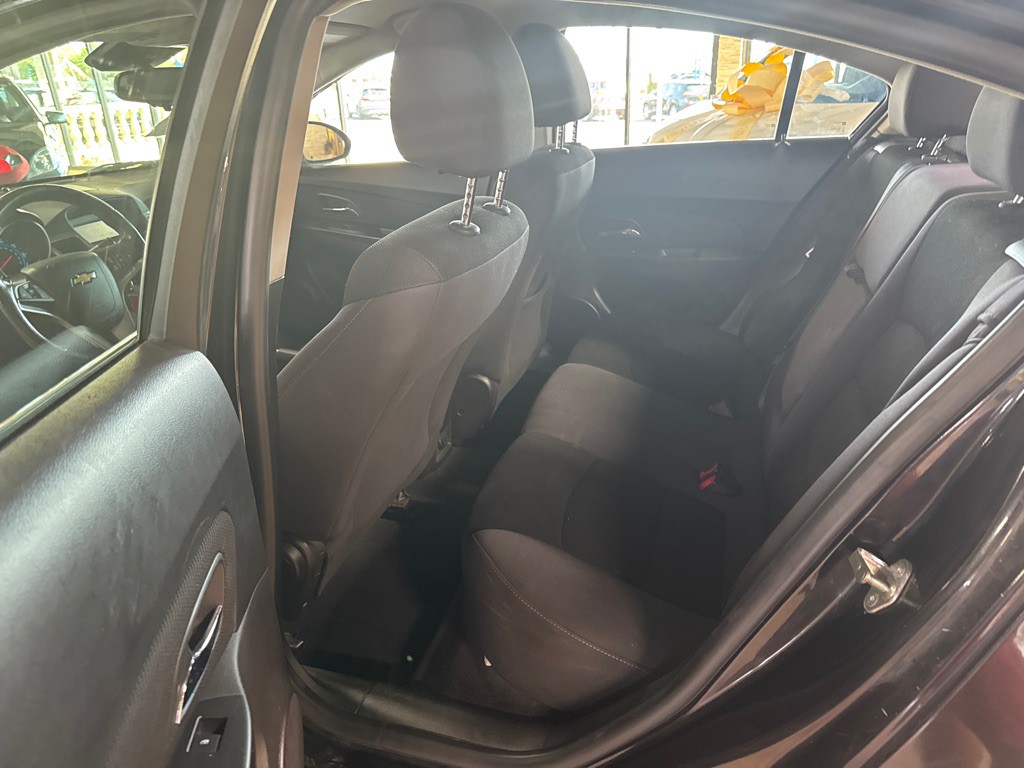 2014 Chevrolet Cruze Image 9