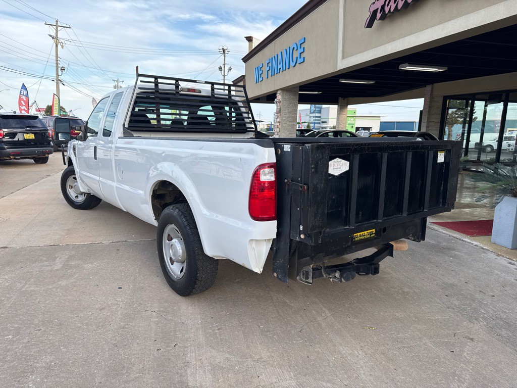 2009 Ford F-350 Image 4