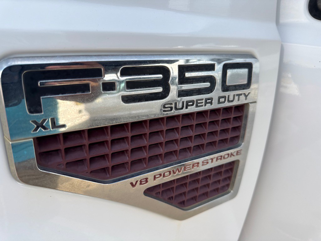 2009 Ford F-350 Image 15