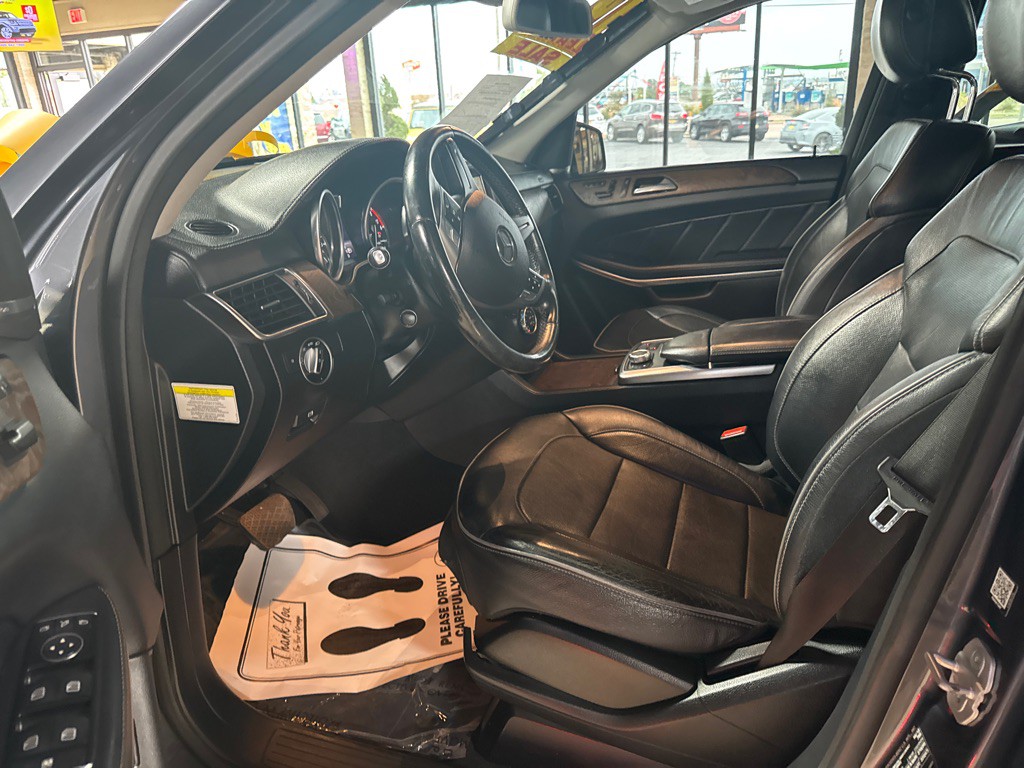 2014 Mercedes-Benz GL-Class Image 8