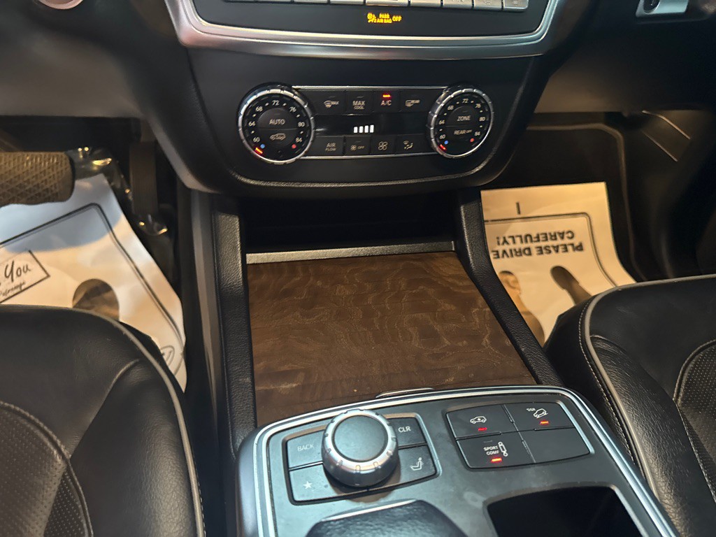 2014 Mercedes-Benz GL-Class Image 10