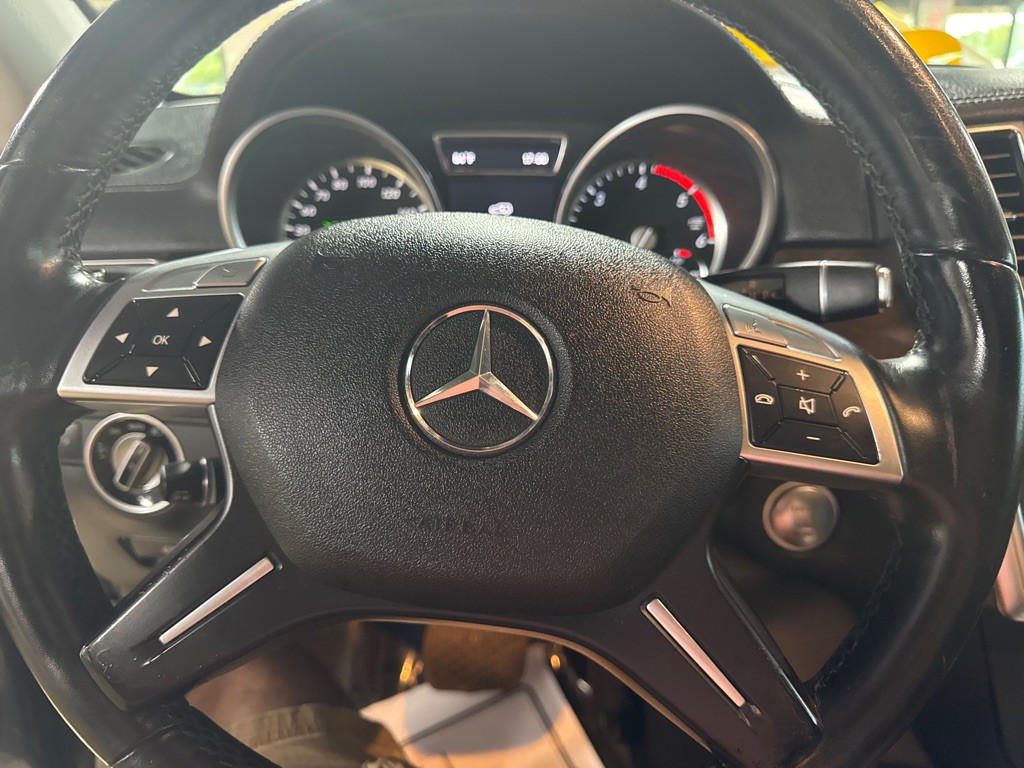 2014 Mercedes-Benz GL-Class Image 12