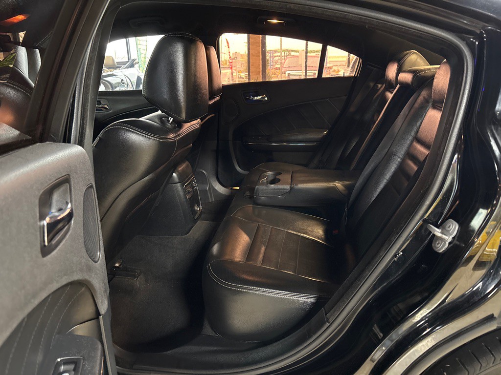 2014 Dodge Charger Image 15