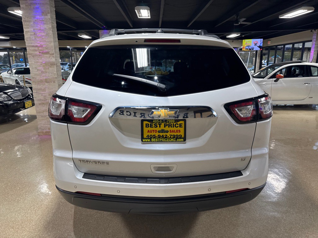 2017 Chevrolet Traverse Image 6