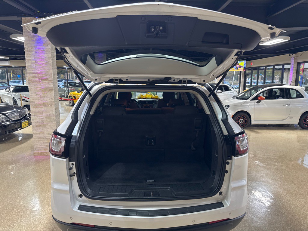 2017 Chevrolet Traverse Image 7