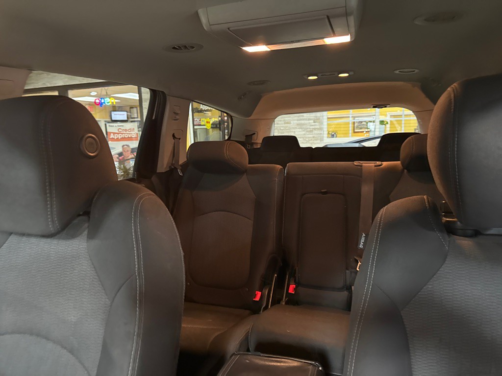 2017 Chevrolet Traverse Image 19