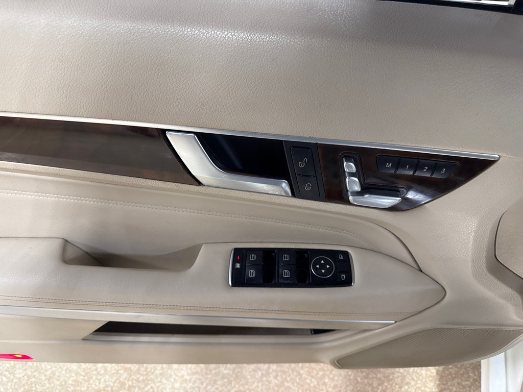 2014 Mercedes-Benz E-Class Image 11