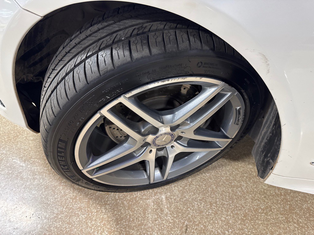 2014 Mercedes-Benz E-Class Image 18