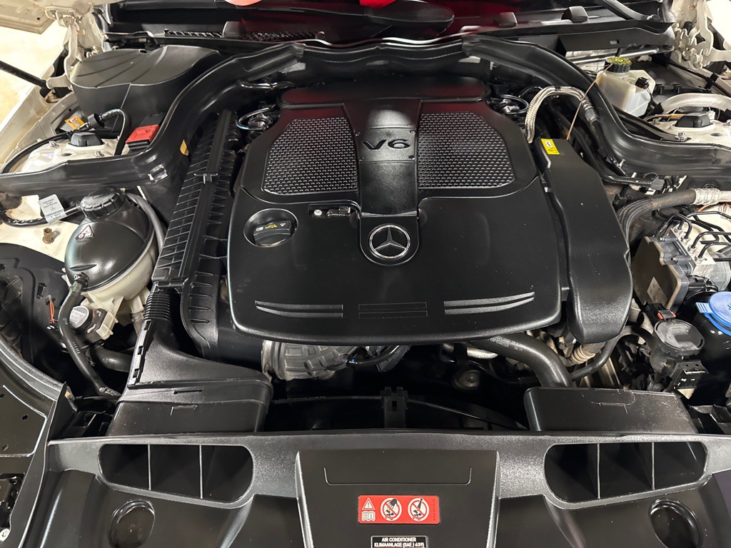 2014 Mercedes-Benz E-Class Image 19