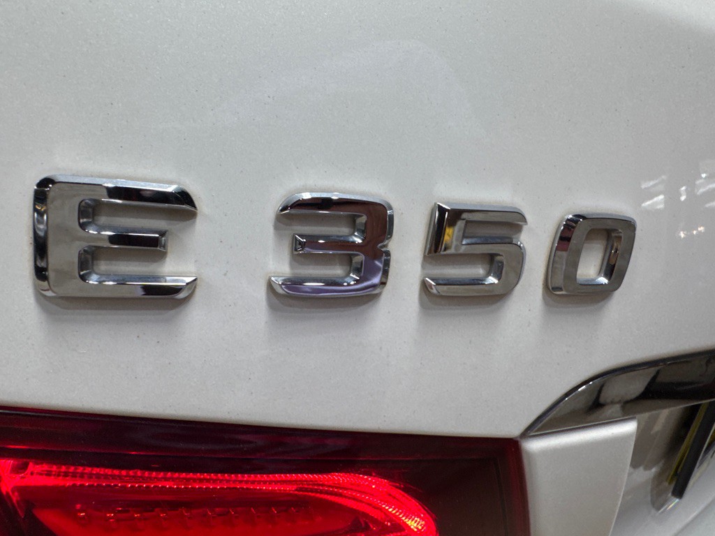 2014 Mercedes-Benz E-Class Image 20